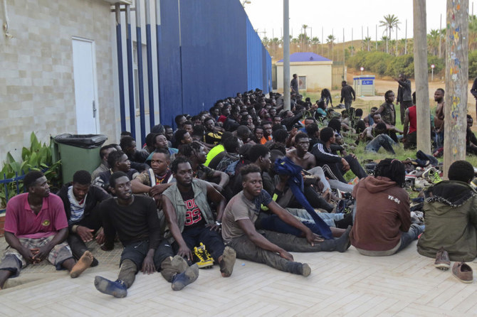 Moroccan navy rescues 63 migrants
