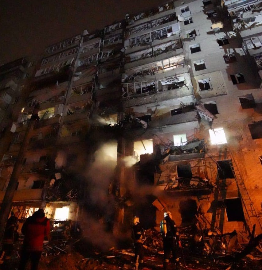 Apartment complex in Kyiv hit by debris from falling plane; no word on casualties