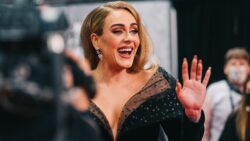 Brit Awards 2022 – Adele wins Album of the year! 
