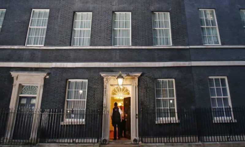 Met considering whether to investigate PM over Downing Street flat refurb
