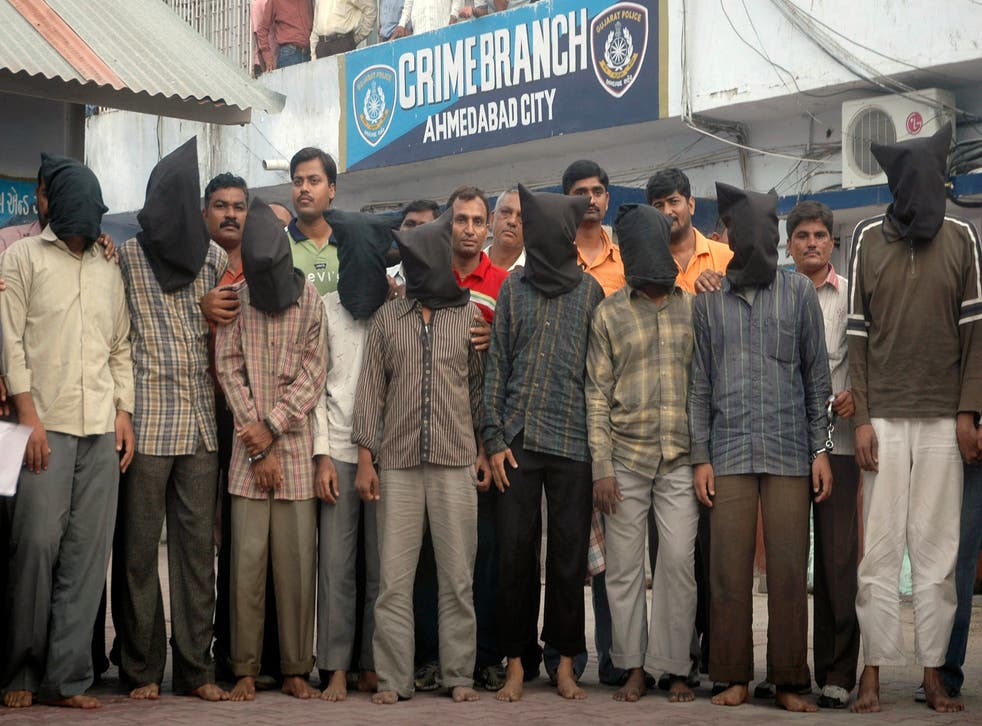 Indian court sentences to death 38 people over 2008 bombings