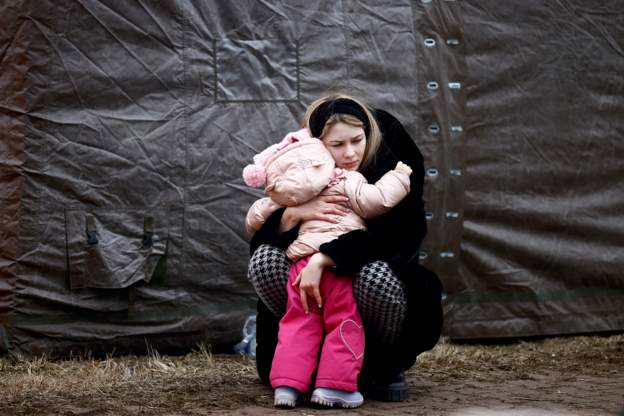 Day 9 in Ukraine Pictures - Protests and despair