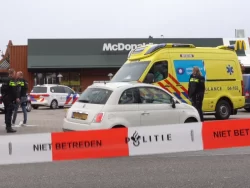 Netherlands: two people shot dead in McDonalds restaurant