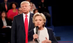 Donald Trump sues Hillary Clinton and Democratic Committee alleging ‘plot’ to rig 2016 election against him