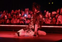 Billie Eilish falls flat ‘on her face’ during Coachella headliner set: ‘I just ate s***. Ouch’
