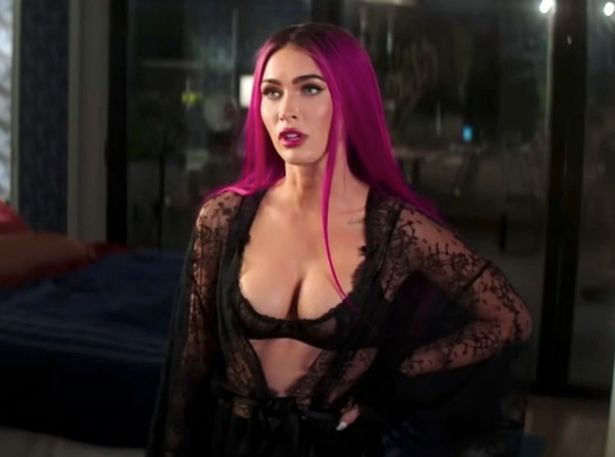 Megan Fox shows off new pink hairstyle in trailer for movie with Machine Gun Kelly