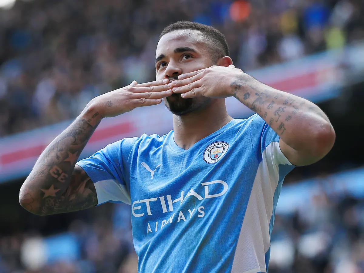 Jesus refuses to commit his future to Manchester City beyond the summer