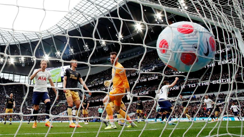 Government tell Premier League to support football pyramid or face independent regulator