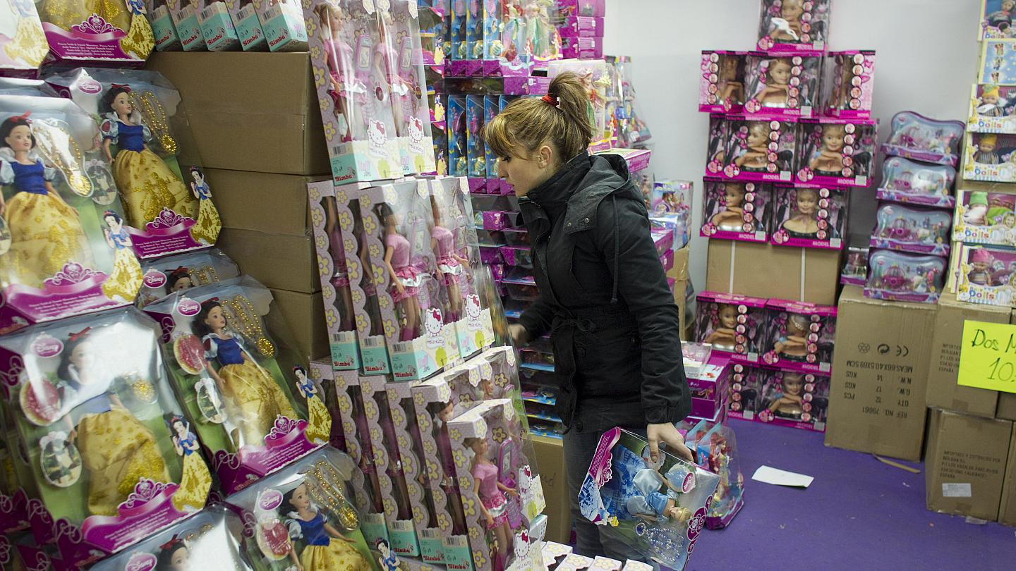 Spain agrees to prevent toy manufacturers advertising products using gender stereotypes
