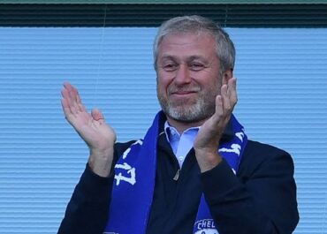 New claims Roman Abramovich and UK government have 'struck deal' over Chelsea takeover
