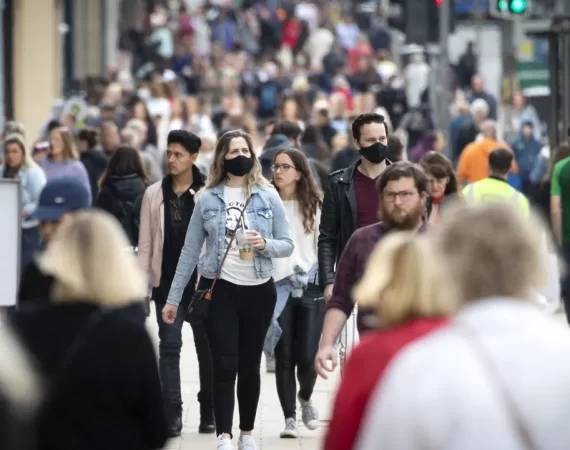 EU News 24/7 30 - WTX News Breaking News, fashion & Culture from around the World - Daily News Briefings -Finance, Business, Politics & Sports UK consumer confidence falls to lowest level since 1974