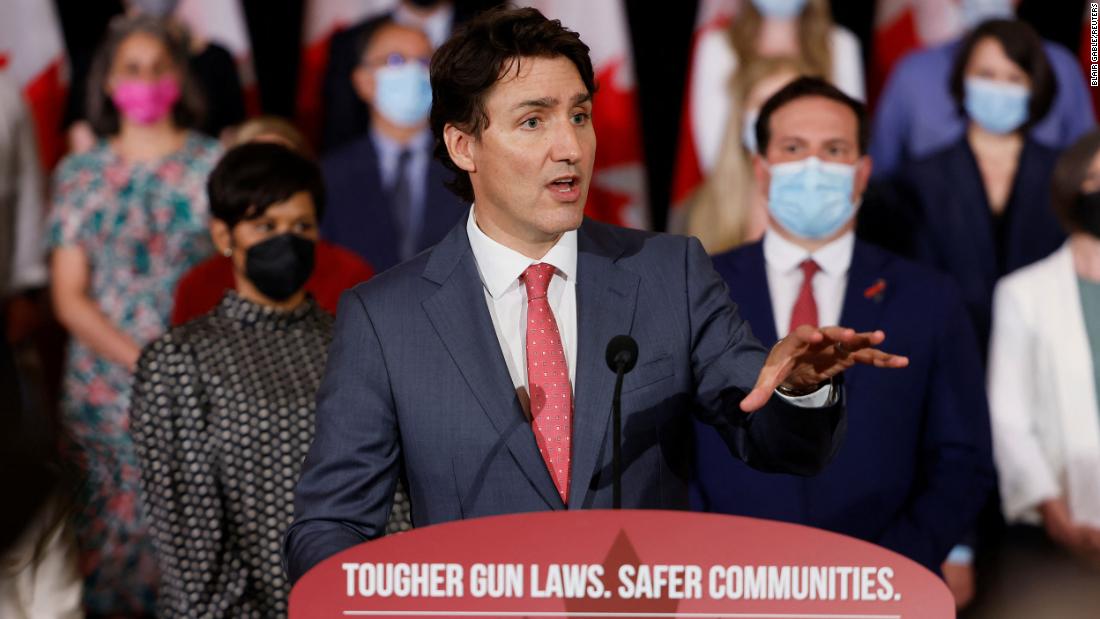 Canada’s Trudeau announces bill to cap sales, transfers and imports of all handguns in the country