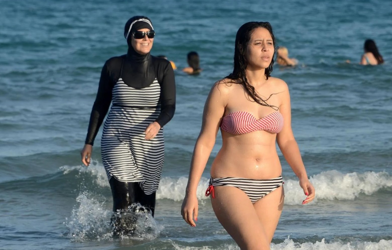 No place for Muslim Women in Grenoble’s public pools, rules top French court