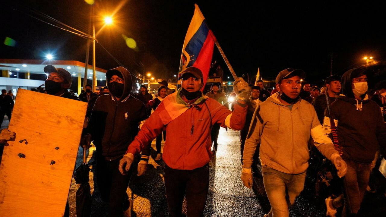 Ecuador Indigenous protesters arrive in Quito as president extends state of emergency