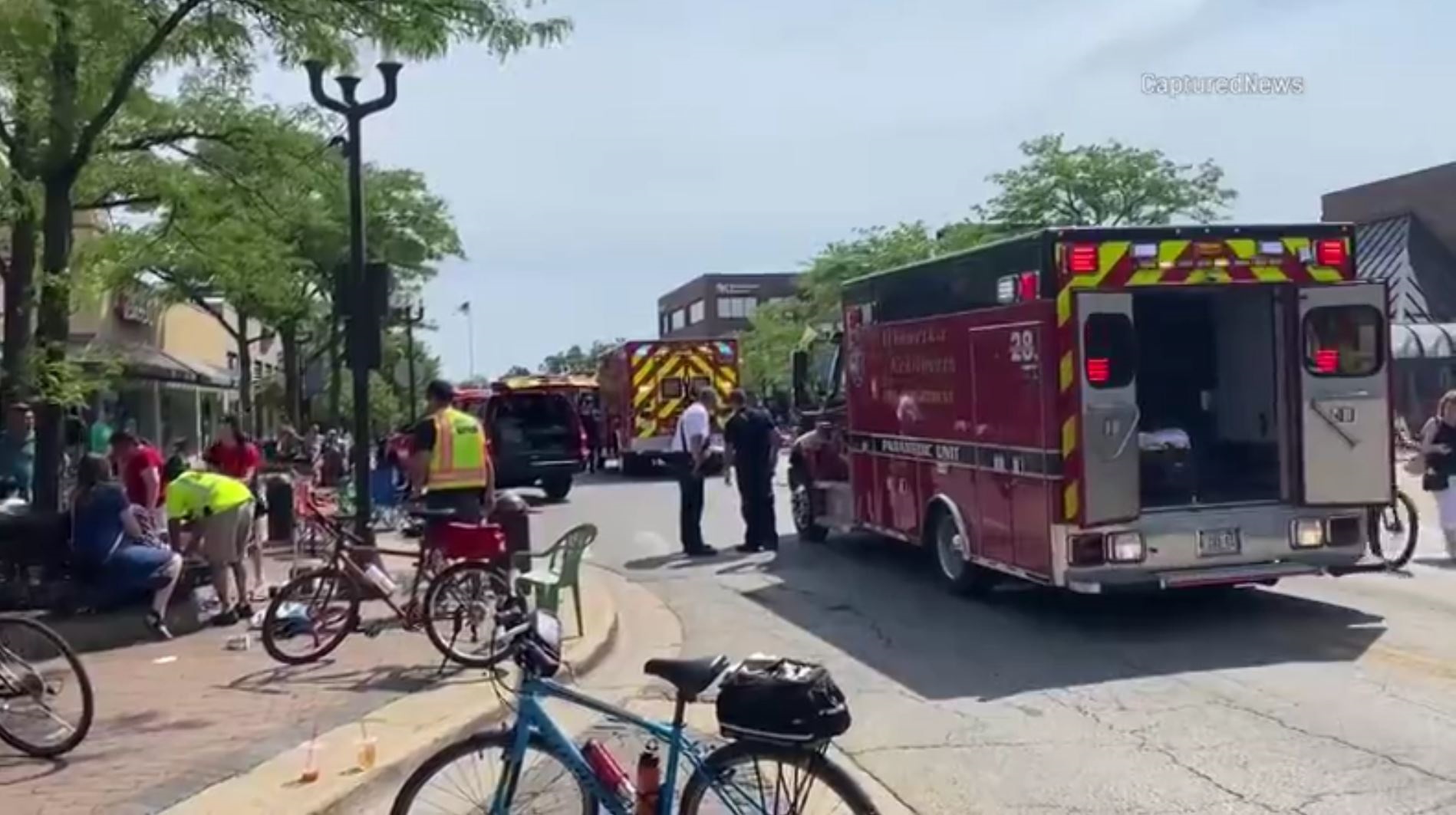Six dead in shooting in Chicago Fourth of July parade – Video
