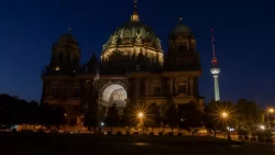 Berlin turns off the lights in a bid to save energy