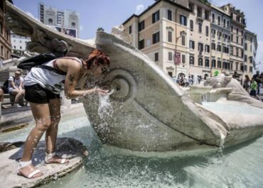 Europe heatwave: Italy declares state of emergency 