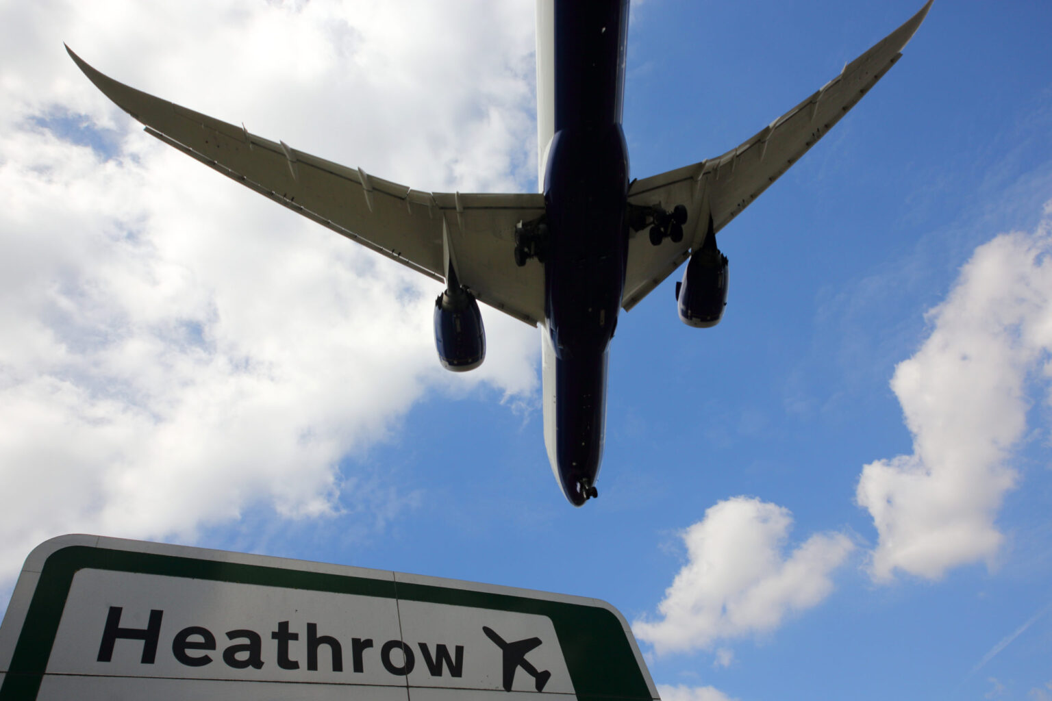Heathrow cancels flights ‘out of respect’ for Queen’s coffin procession