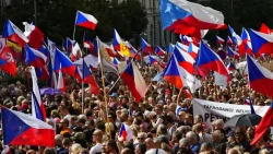 70,000 Czechs protest government, EU and Nato