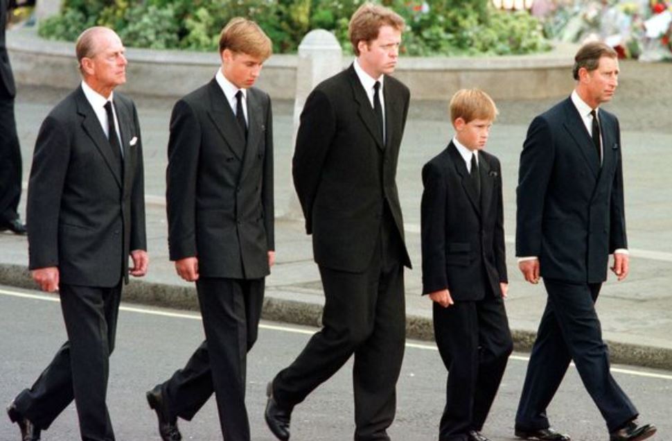 Harry and William put rift aside to retrace their steps 25 years after walk for Diana