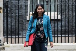 Rishi Sunak has ‘full confidence’ in beleaguered home secretary Suella Braverman