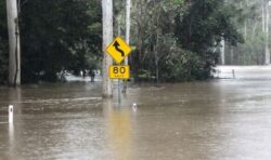 Australian floods pushes residents to build levees and sandbag homes amid heavy rains