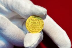 Rare Islamic gold coin could fetch more than £1m at auction