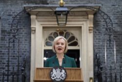 Liz Truss stresses need to be ‘bold’ in farewell speech as PM