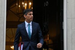 Rishi Sunak signals he wants to cut overall immigration numbers