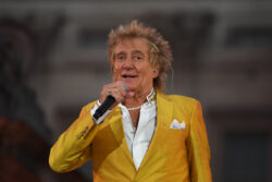 Sir Rod Stewart rents home for Ukrainian family as he promises to ‘use his power’ as knight