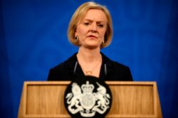 Liz Truss news – live: More than 100 MPs ‘ready to submit no-confidence letters’