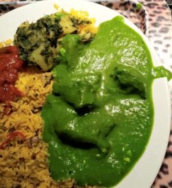 Mum spots face of Shrek in her curry but her teen son is less than impressed