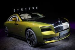 Rolls-Royce announces its first ever fully electric car