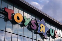 Toys ‘R’ Us to return to the high street in WH Smith trial