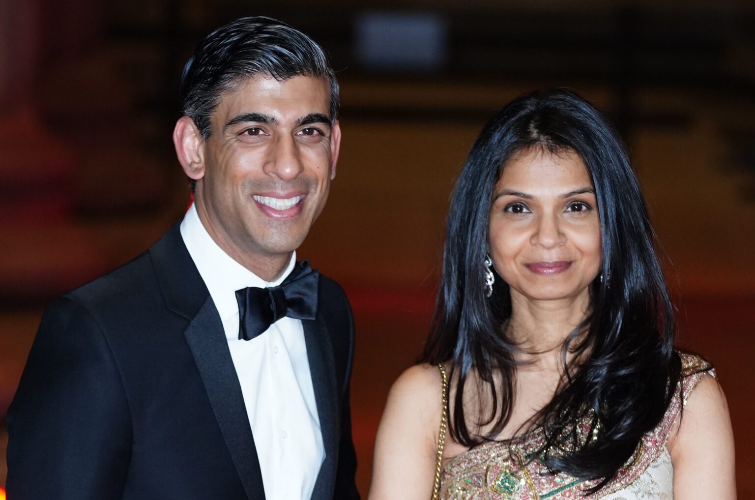 At least he can buy his own wallpaper: Rishi Sunak, the PM who is richer than the King