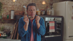 Jamie Oliver’s £1 Wonders leaves fans scoffing at ‘disingenuous’ portion price claims: ‘No idea what aisle you’re finding these bargains’