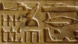 Time travel ‘proof’ as ancient Egyptian hieroglyphs show helicopter & plans