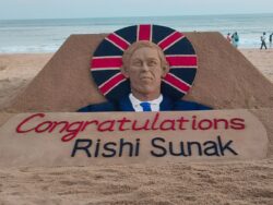 Artist honours Rishi Sunak with sand sculpture – but it looks more like one of his predecessors