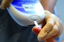 250,000 middle-aged adults ‘do not know they have diabetes’ – research