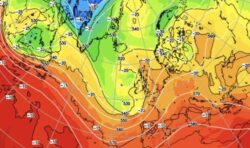 UK hot weather foreceast: ‘Retrogression’ to spark late autumn warmth as Indian Summer hit