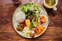 Plant-based diet can reduce bowel cancer risk in men, research shows