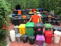 German man wheelie needs purple bin only found in UK to complete collection