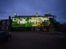 Fuel poverty scenes projected onto Rishi Sunak’s £1,500,000 mansion