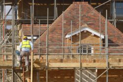 Sunak faces rebellion on housebuilding targets