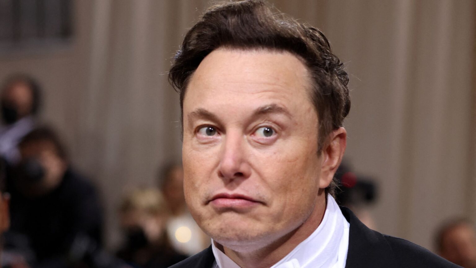 Twitter takeover: Elon Musk dissolves board of directors