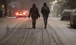 Train chaos as Britons urged NOT to travel after major snowfall causes commuter disruption