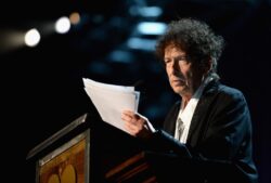 Bob Dylan loves a bit of Eminem and Wu-Tang Clan and we bet you didn’t see that coming