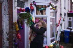 Neighbourhood turns into real life ‘Quality Street’ to raise foodbank donations