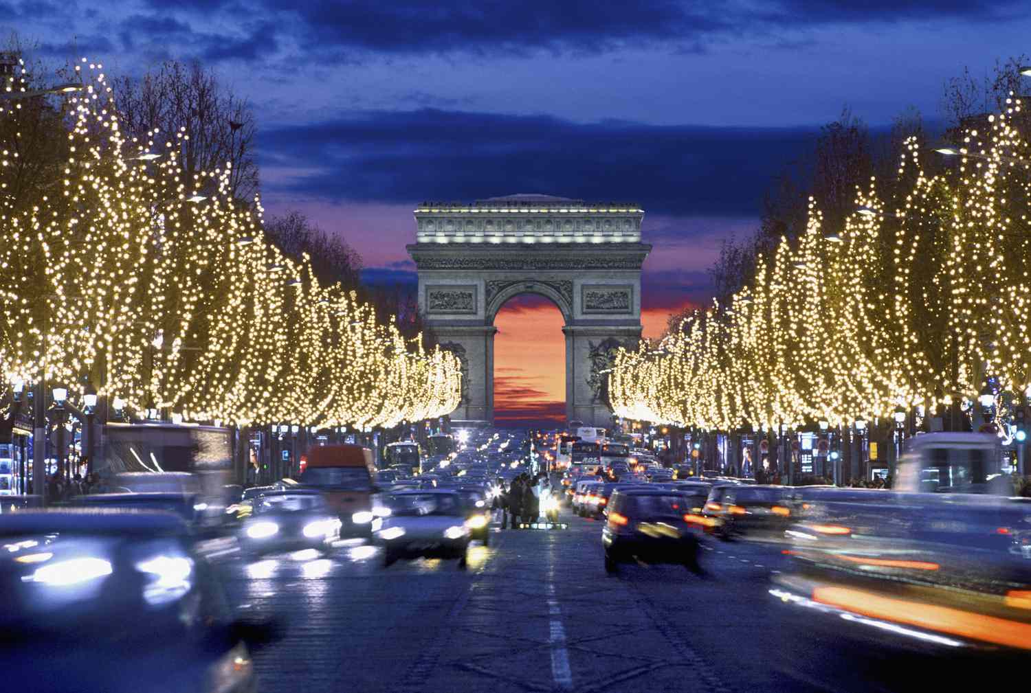 Visit the Paris Christmas lights 
