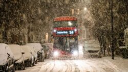 UK weather: Snow and ice cause travel disruptions 